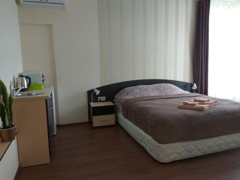 S&m - Zarichna Apartment Kyiv